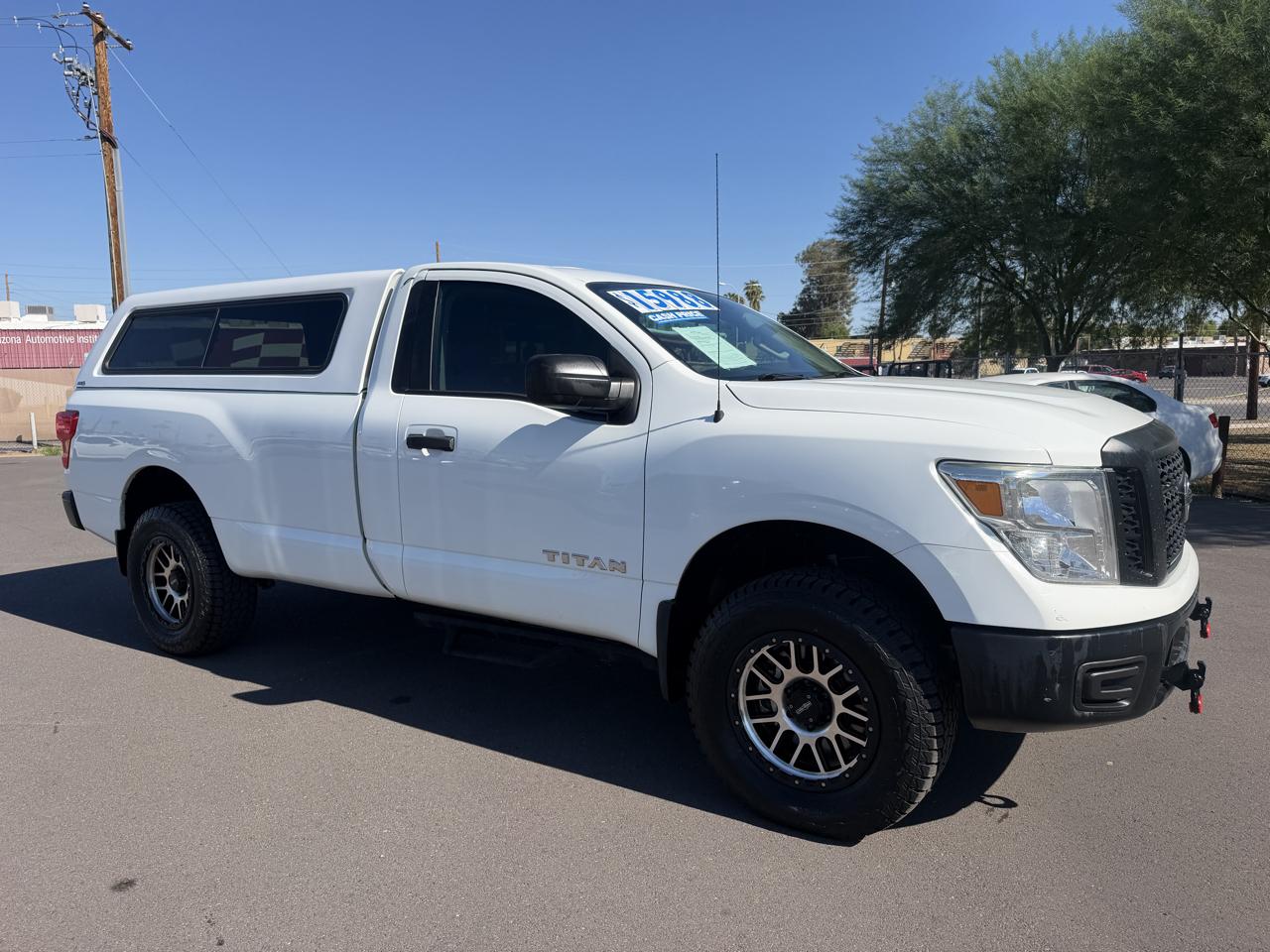 Nissan Titan 4WD 2017