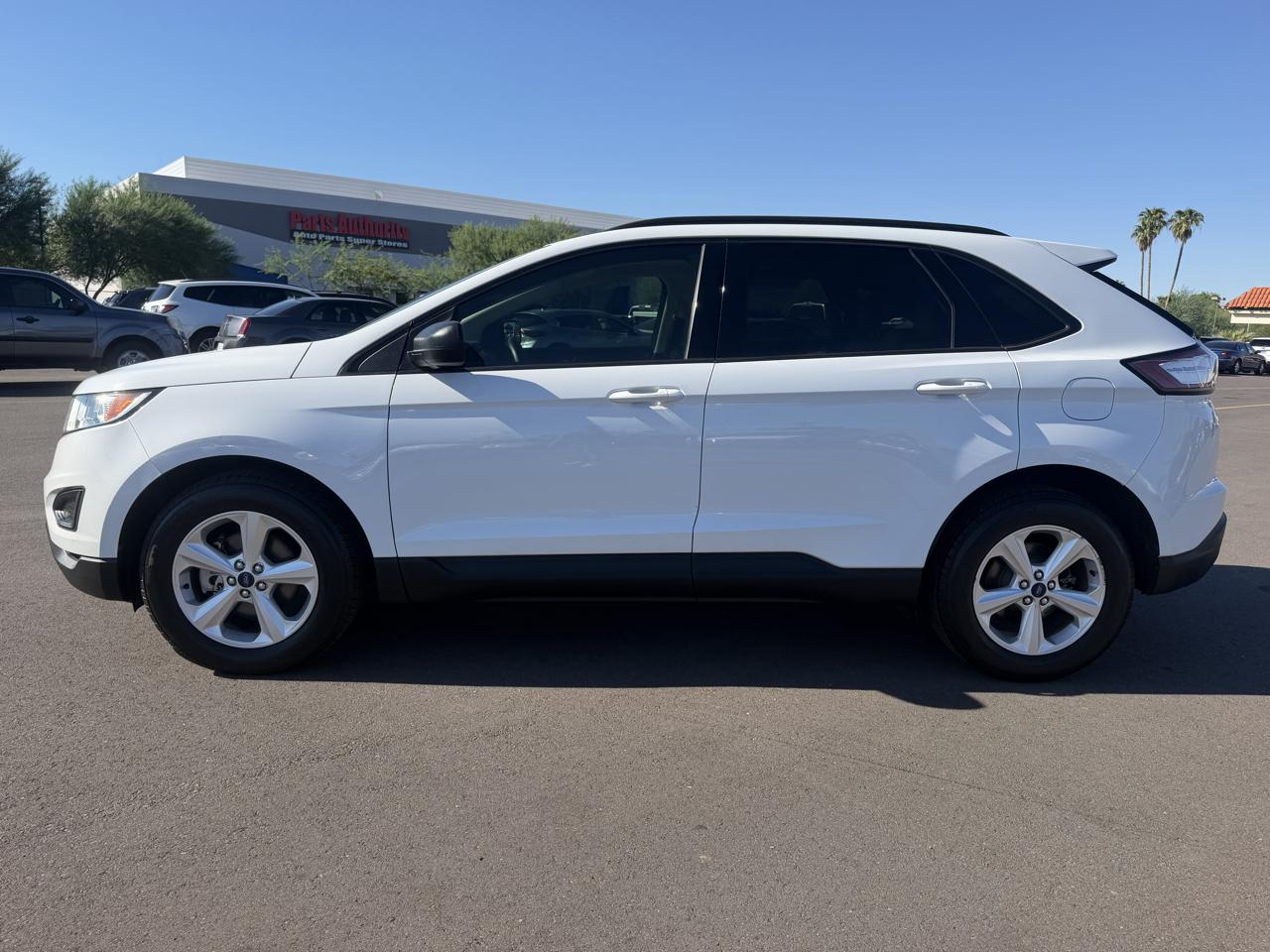 Ford Edge SE FWD 2017