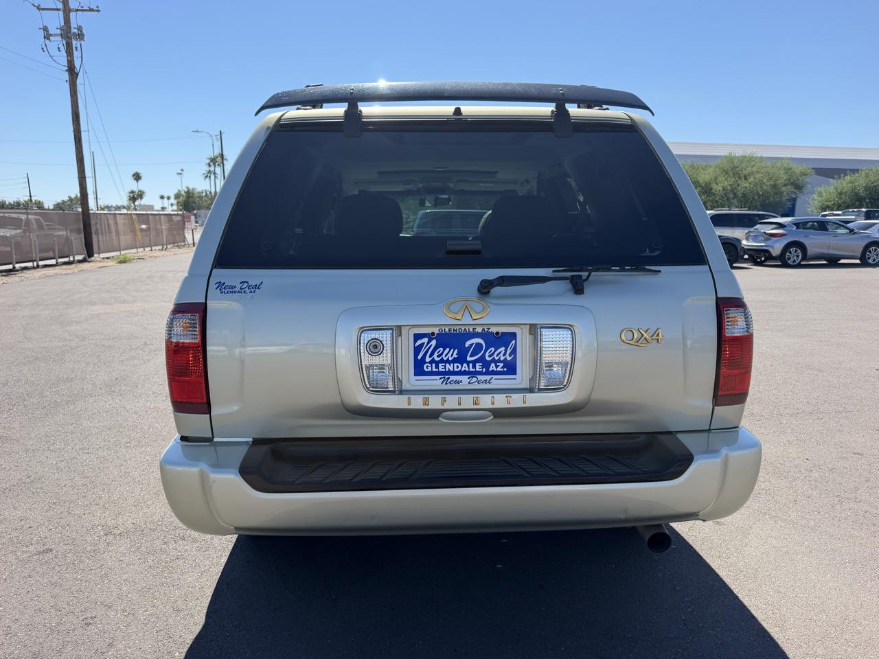 Infiniti QX4 4WD 2001