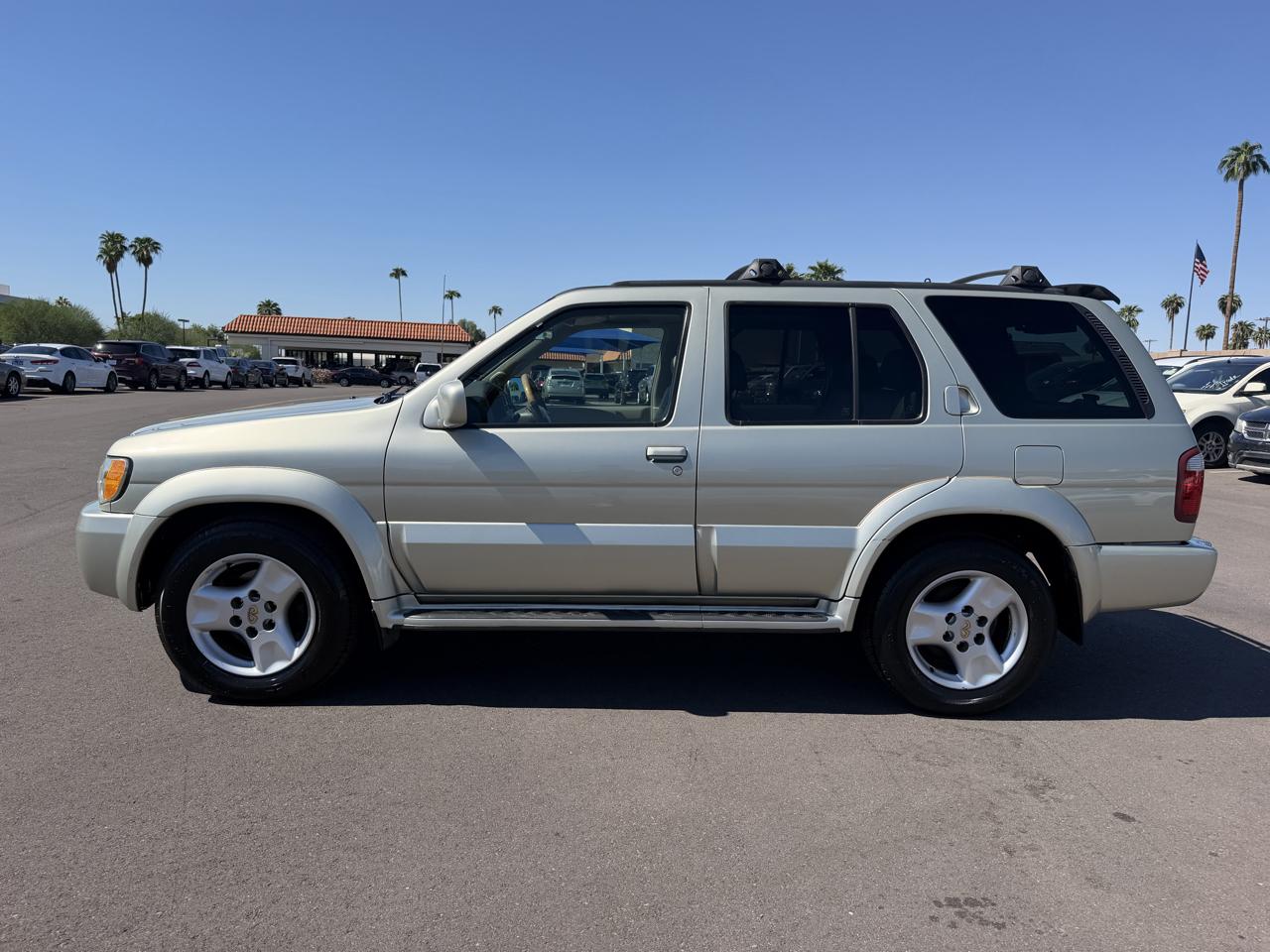 Infiniti QX4 4WD 2001