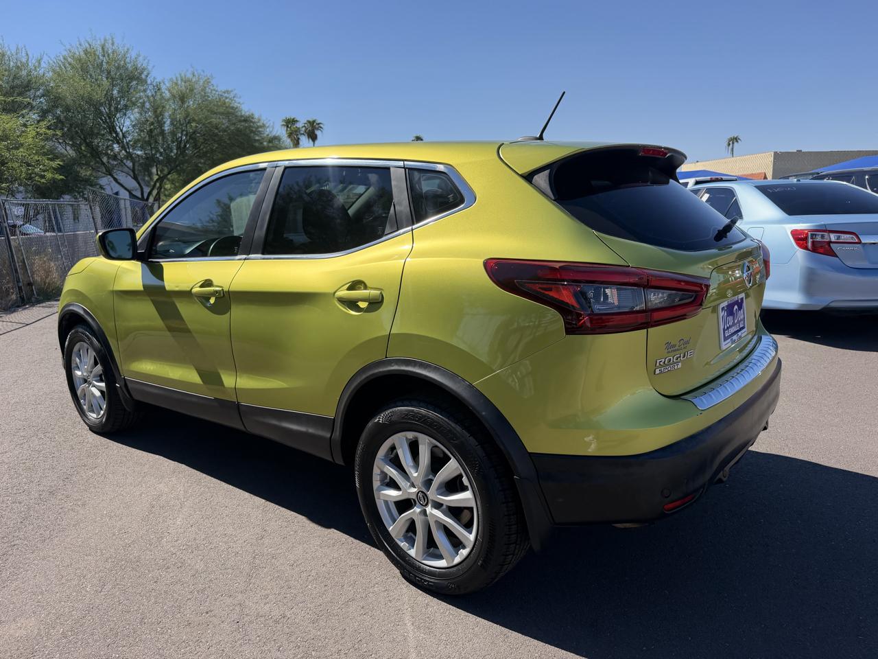 Nissan Rogue Sport S 2020