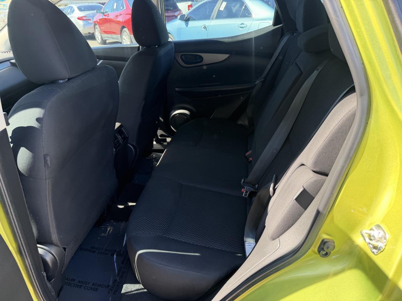 Nissan Rogue Sport S 2020