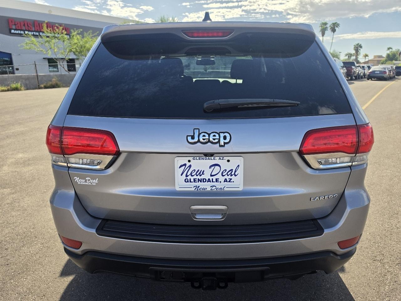 Jeep Grand Cherokee Laredo 2WD 2015