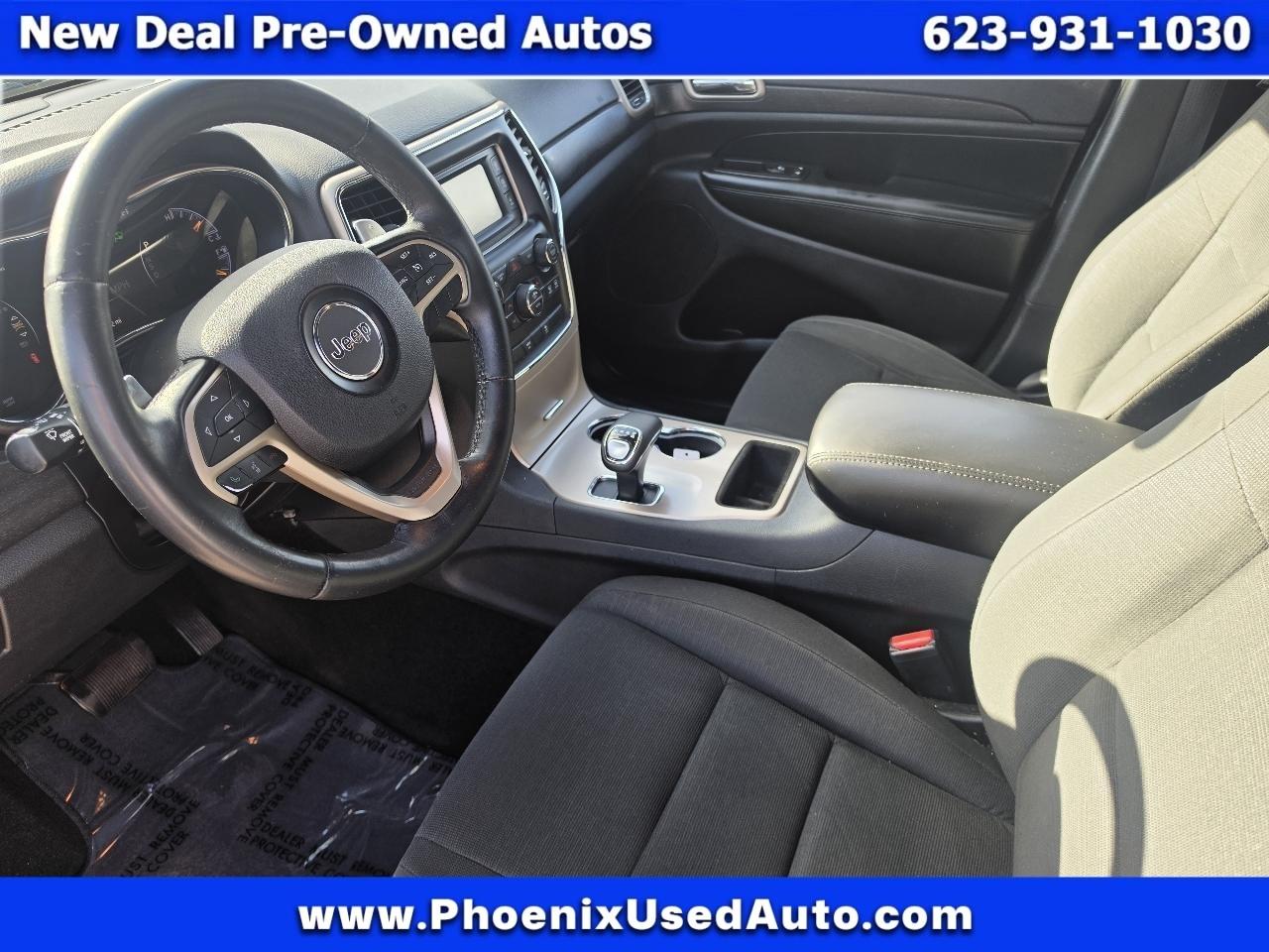 Jeep Grand Cherokee Laredo 2WD 2015