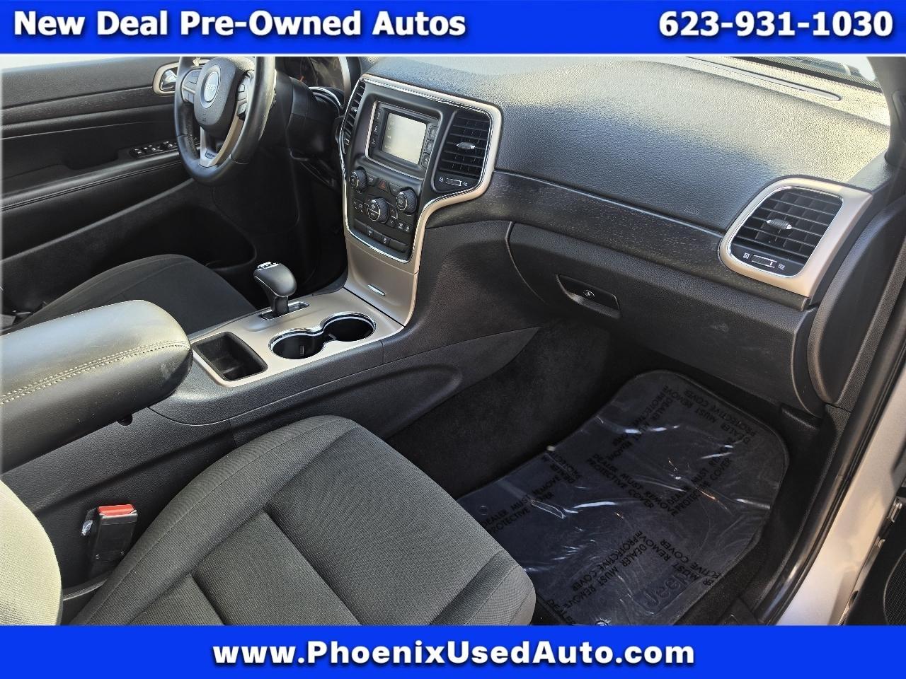 Jeep Grand Cherokee Laredo 2WD 2015