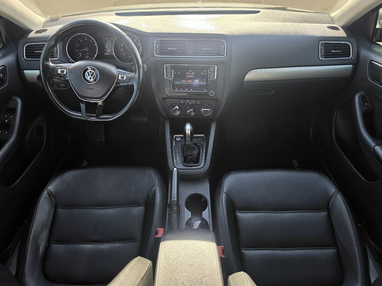 Volkswagen Jetta 1.4T SE 6A 2017