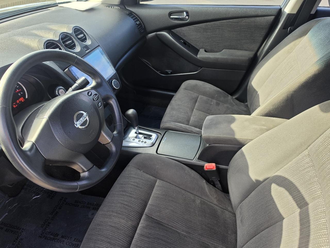 Nissan Altima 2.5 S 2010