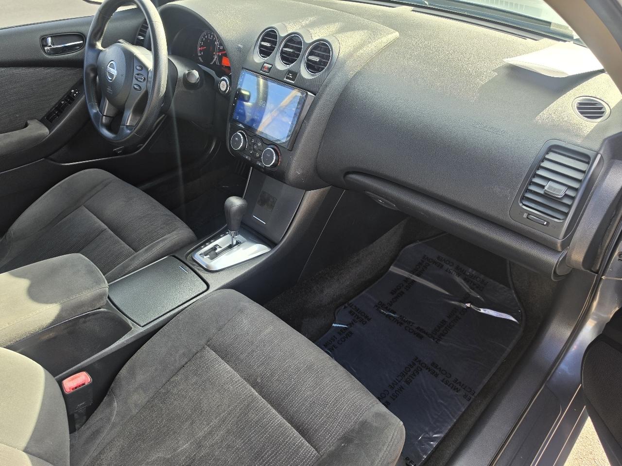 Nissan Altima 2.5 S 2010