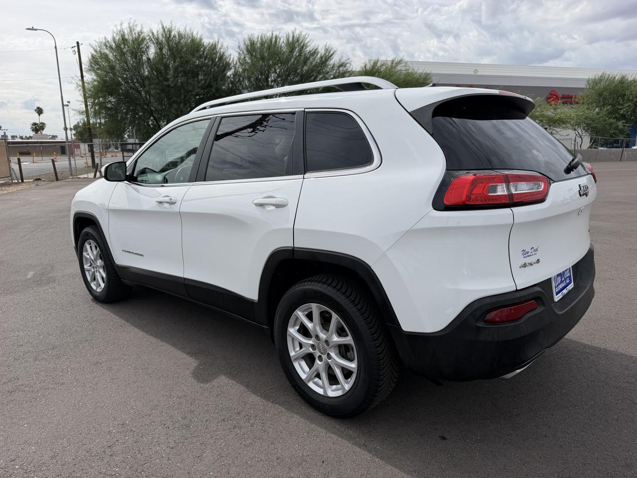 Jeep Cherokee Latitude 4WD 2017