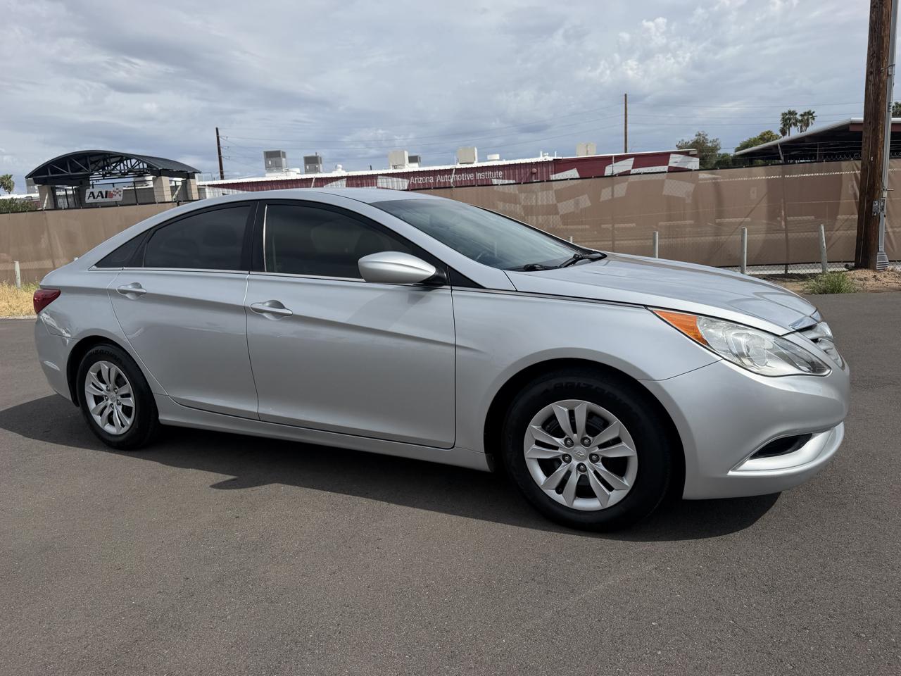 Hyundai Sonata GLS 2013
