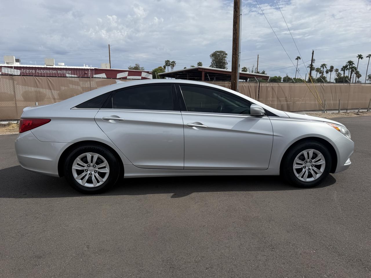 Hyundai Sonata GLS 2013