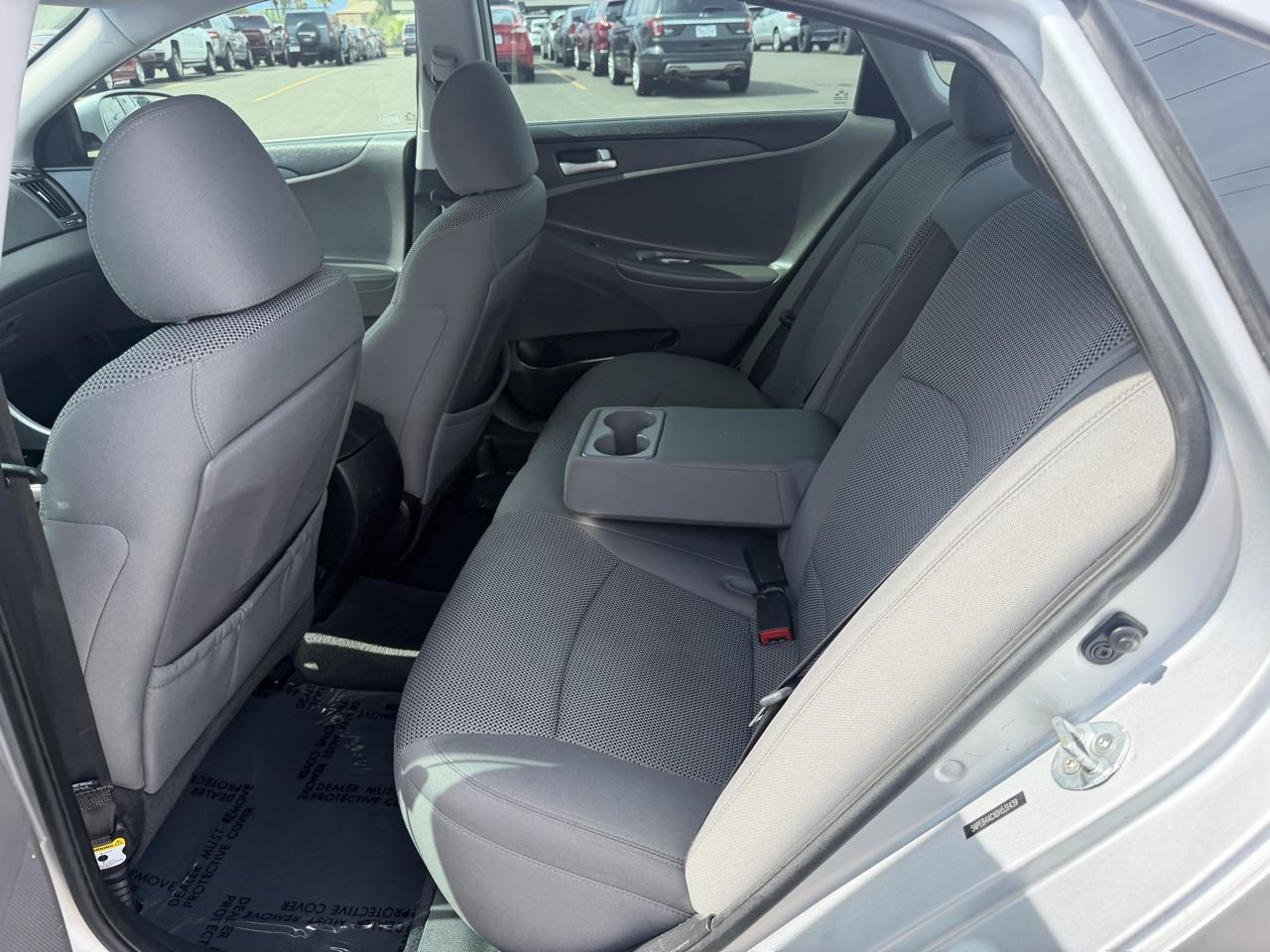 Hyundai Sonata GLS 2013