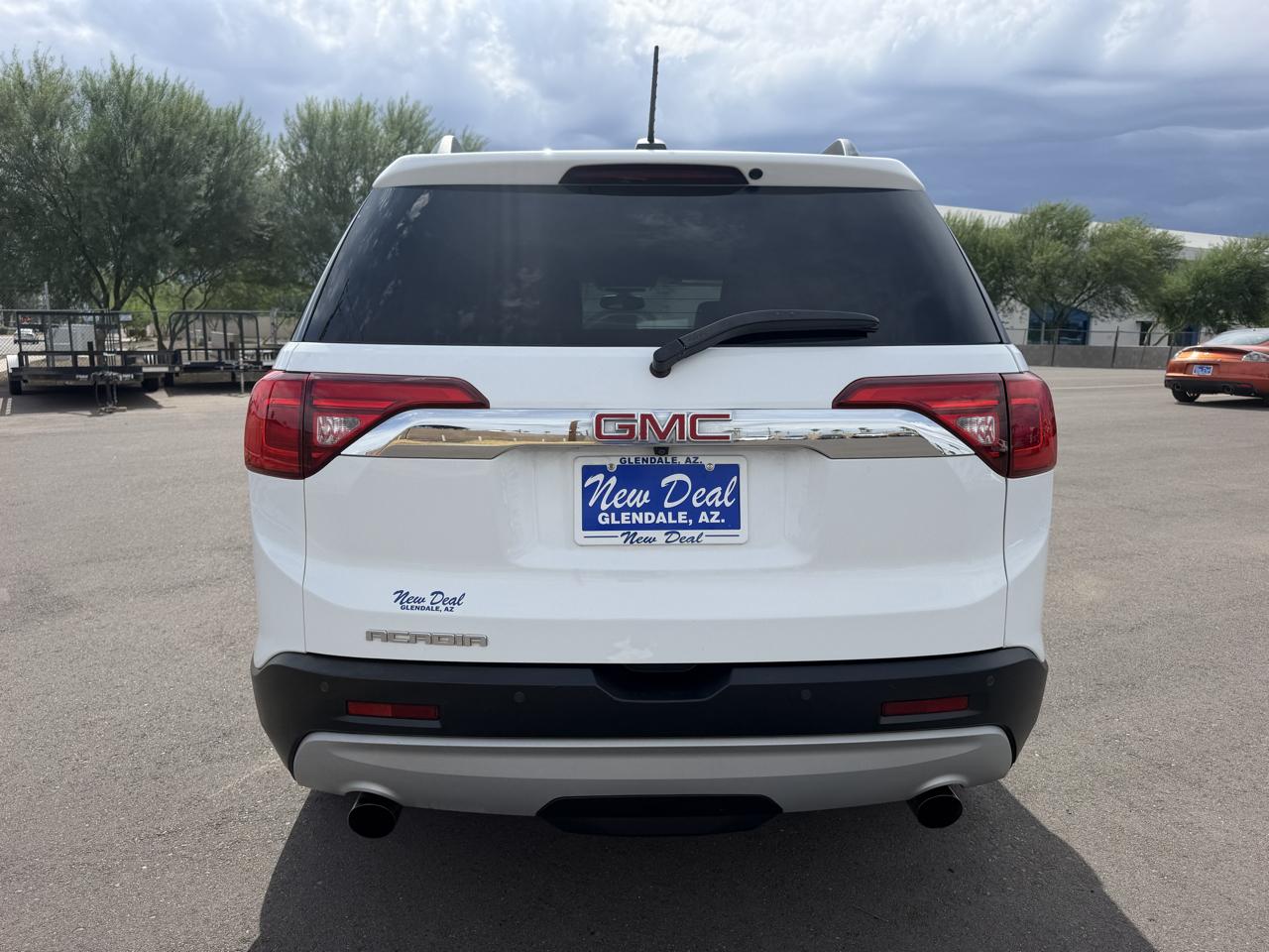 GMC Acadia SLT-1 FWD 2019