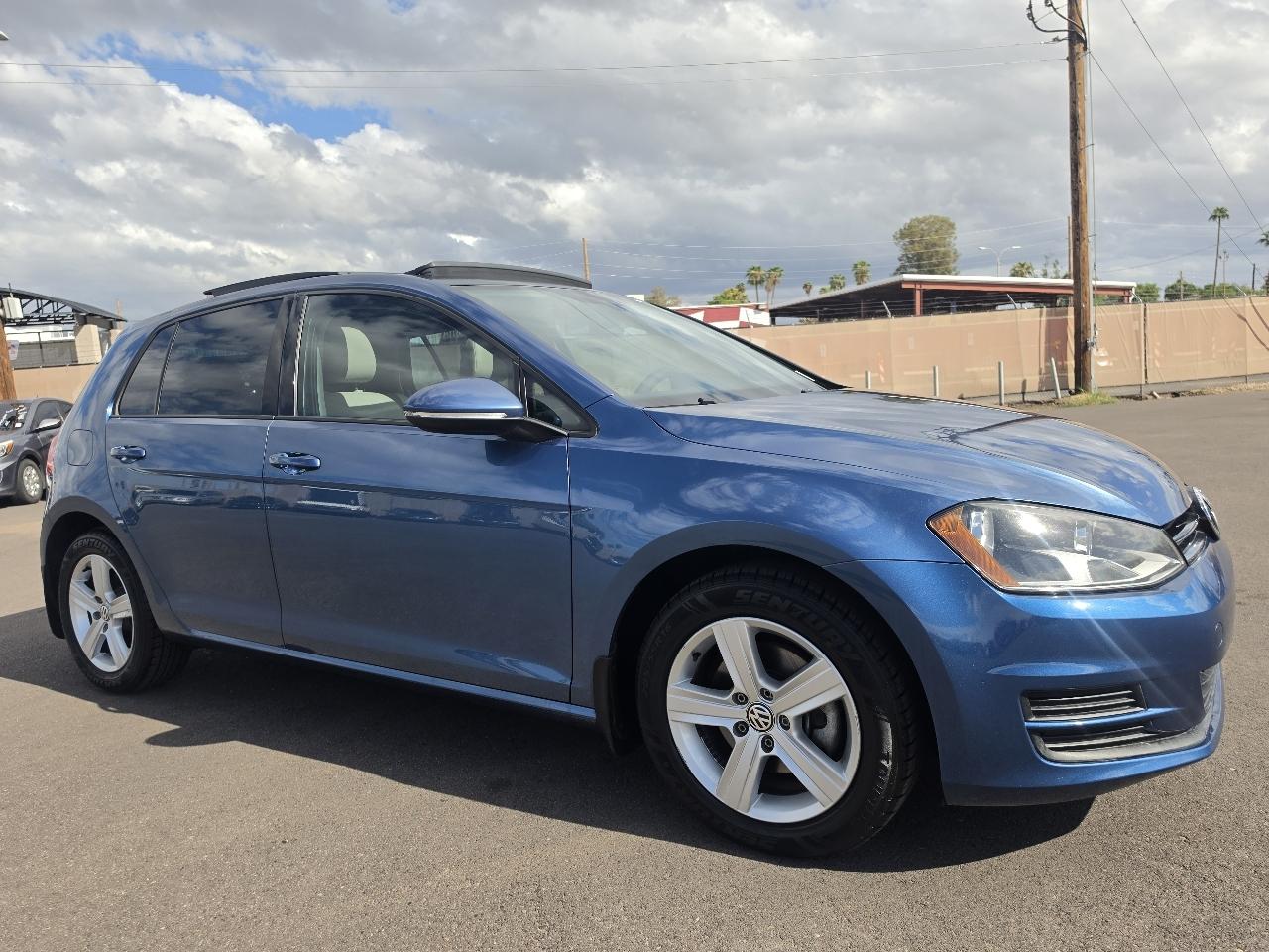 Volkswagen Golf TSI S 6A 2017