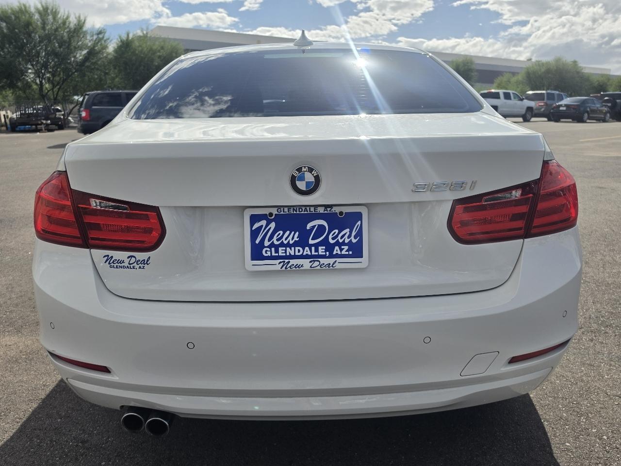BMW 3-Series 328i Sedan 2015
