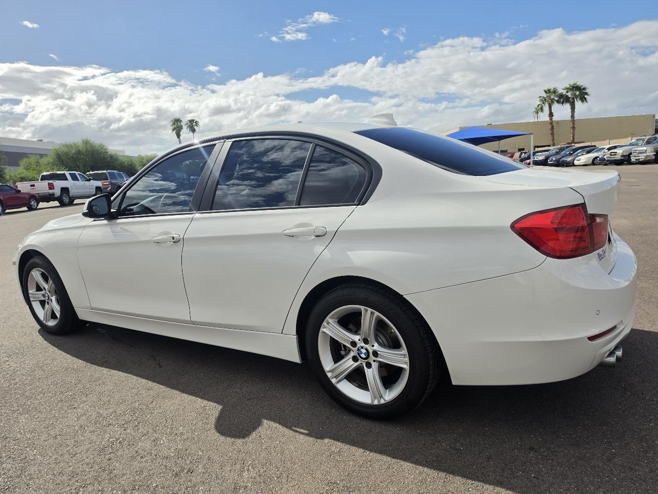 BMW 3-Series 328i Sedan 2015