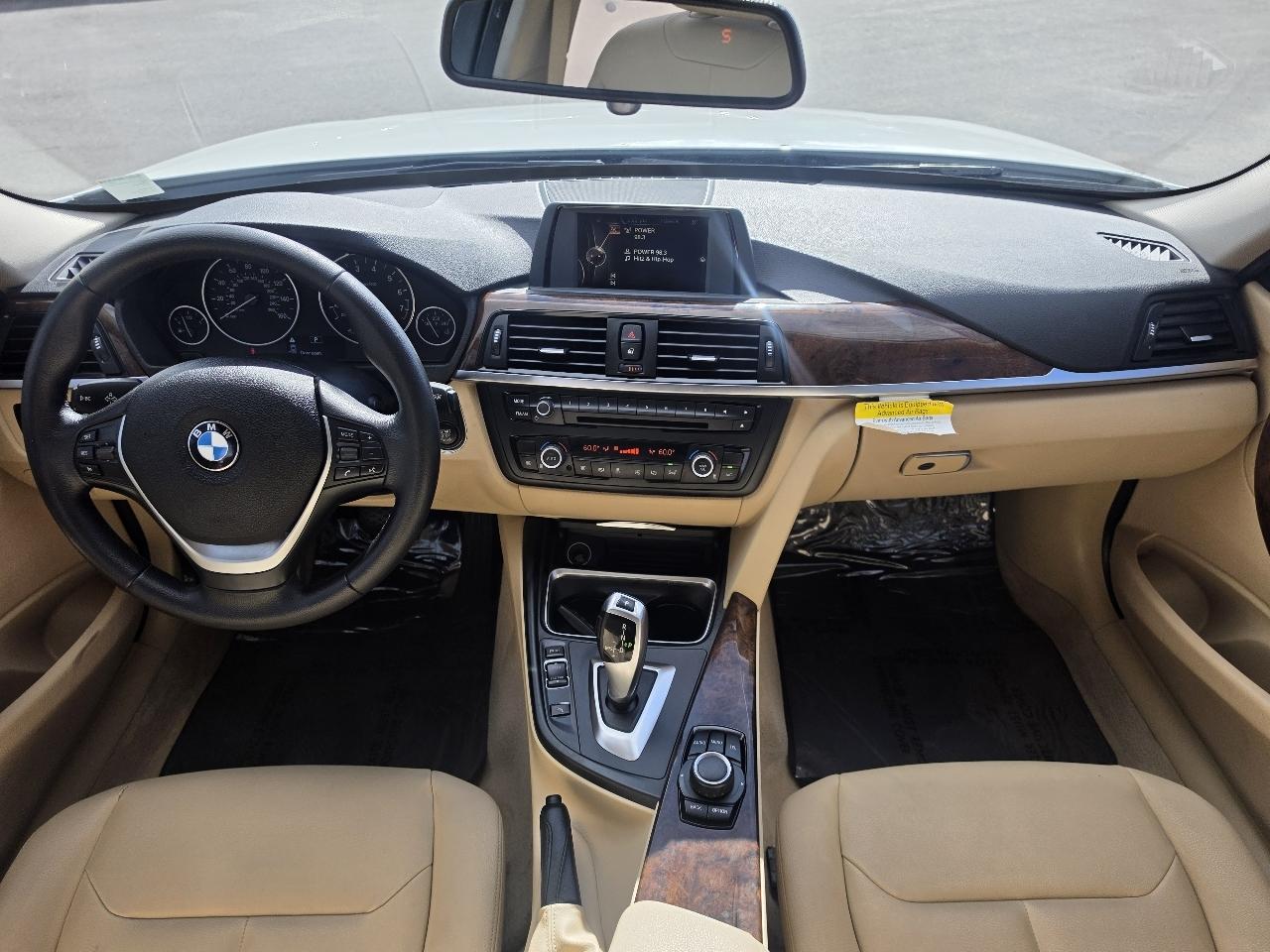 BMW 3-Series 328i Sedan 2015