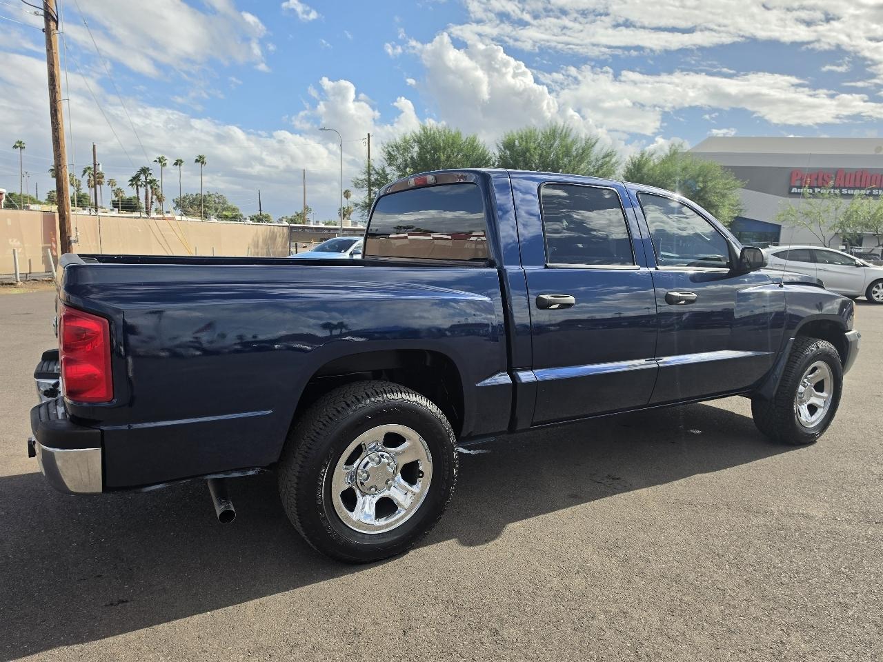 Dodge Dakota SLT Quad Cab 2WD 2005