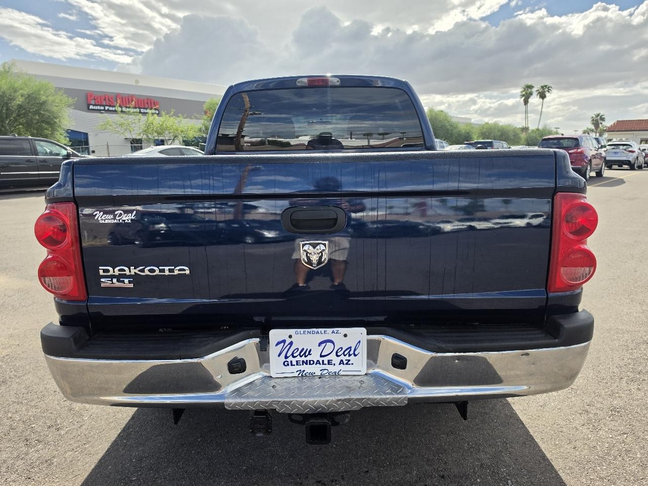 Dodge Dakota SLT Quad Cab 2WD 2005