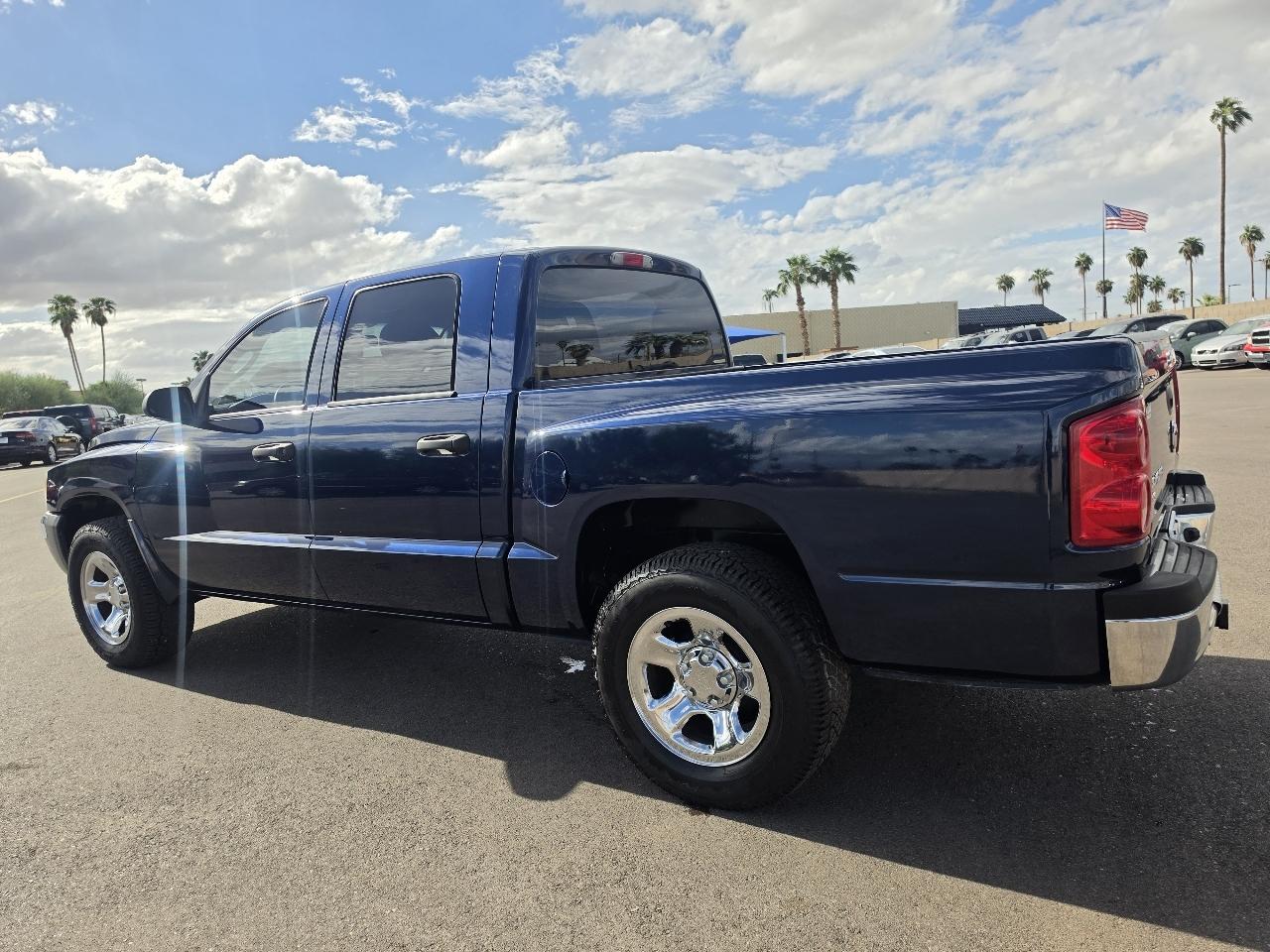 Dodge Dakota SLT Quad Cab 2WD 2005