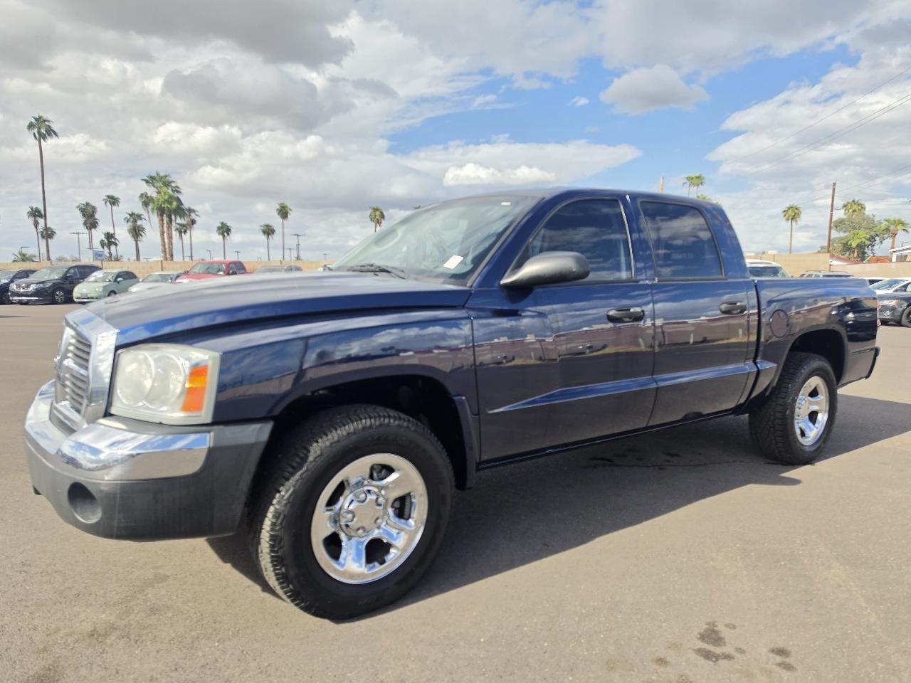 Dodge Dakota SLT Quad Cab 2WD 2005