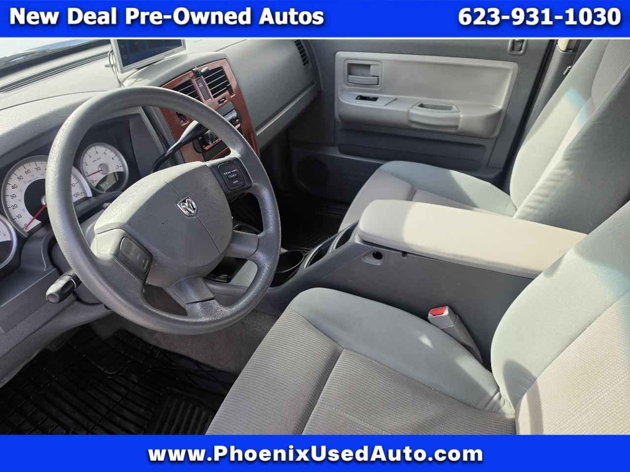 Dodge Dakota SLT Quad Cab 2WD 2005