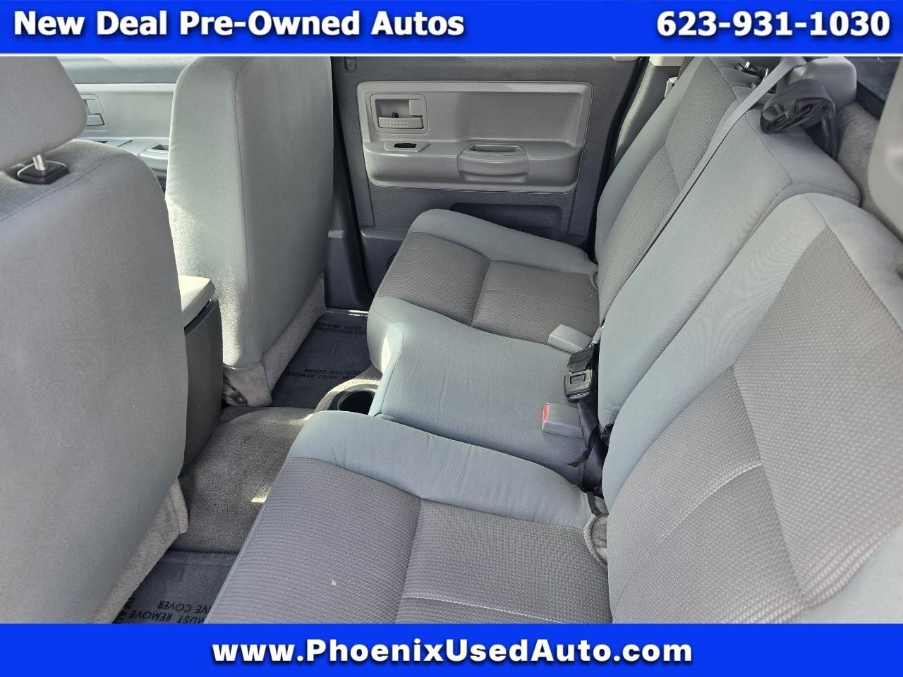 Dodge Dakota SLT Quad Cab 2WD 2005
