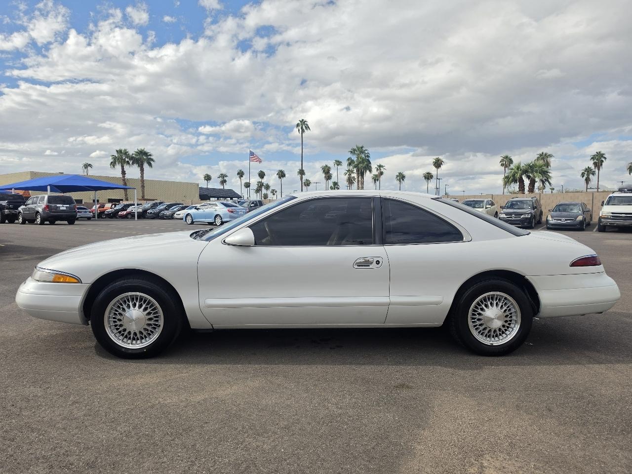 Lincoln Mark VIII Base 1996
