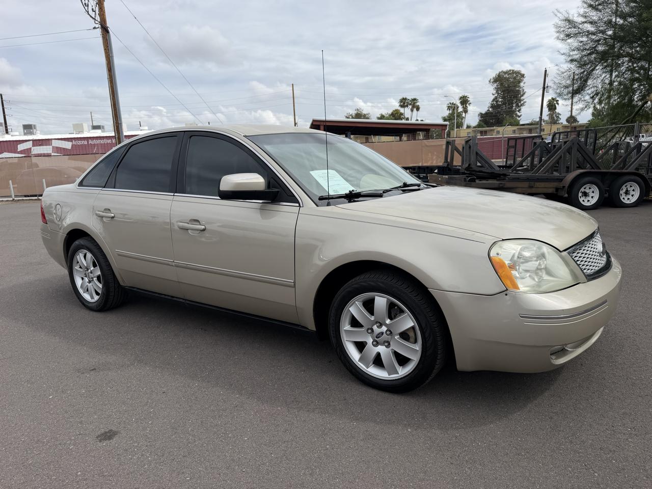 Ford Five Hundred SEL 2006