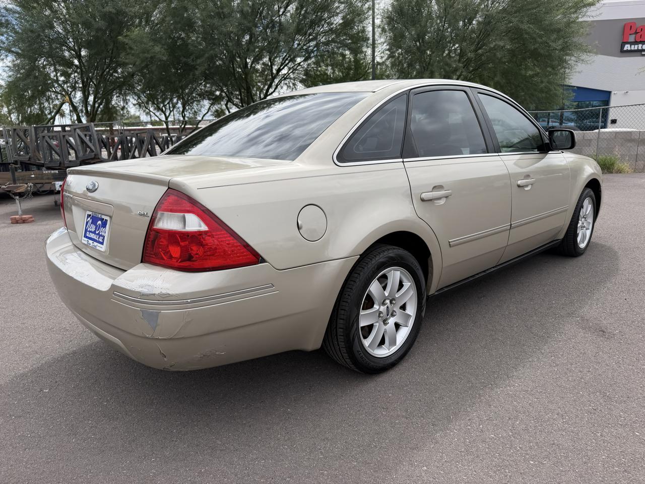 Ford Five Hundred SEL 2006
