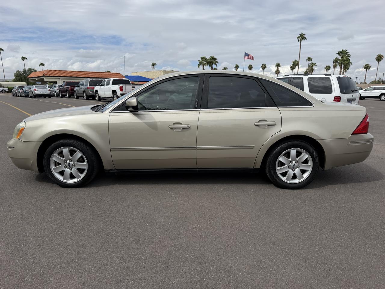 Ford Five Hundred SEL 2006