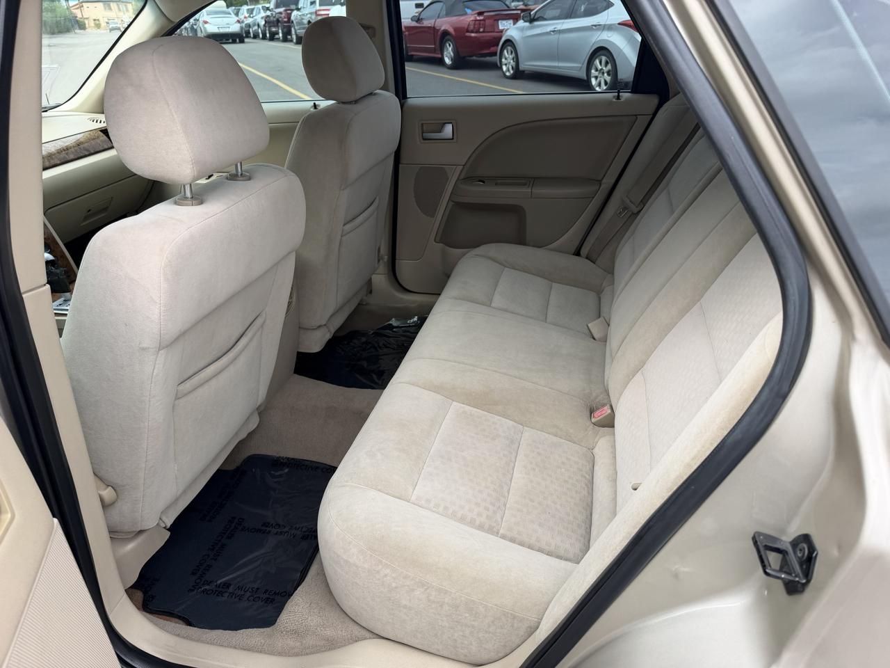 Ford Five Hundred SEL 2006