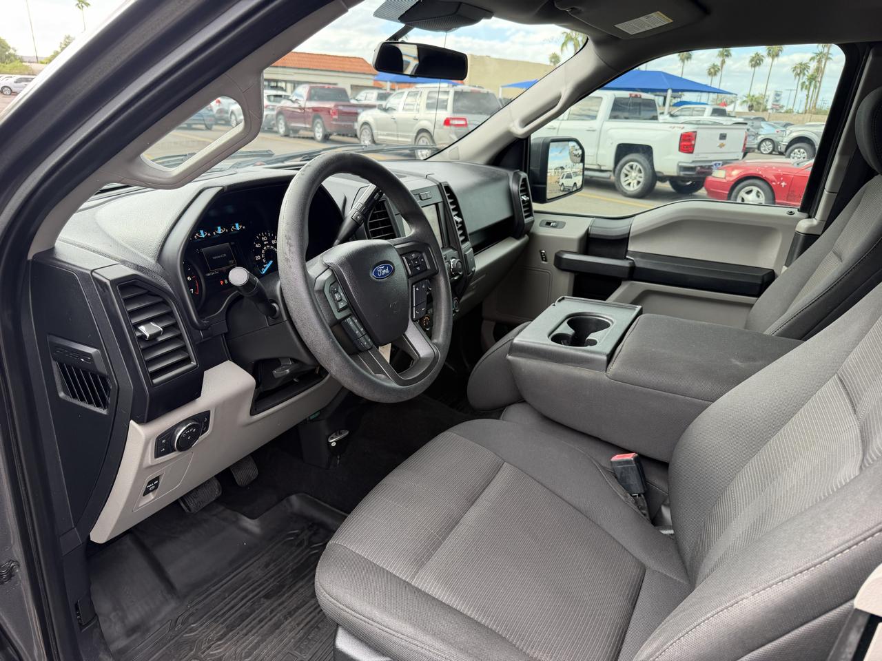 Ford F-150 2WD Supercab 163" XL 2019