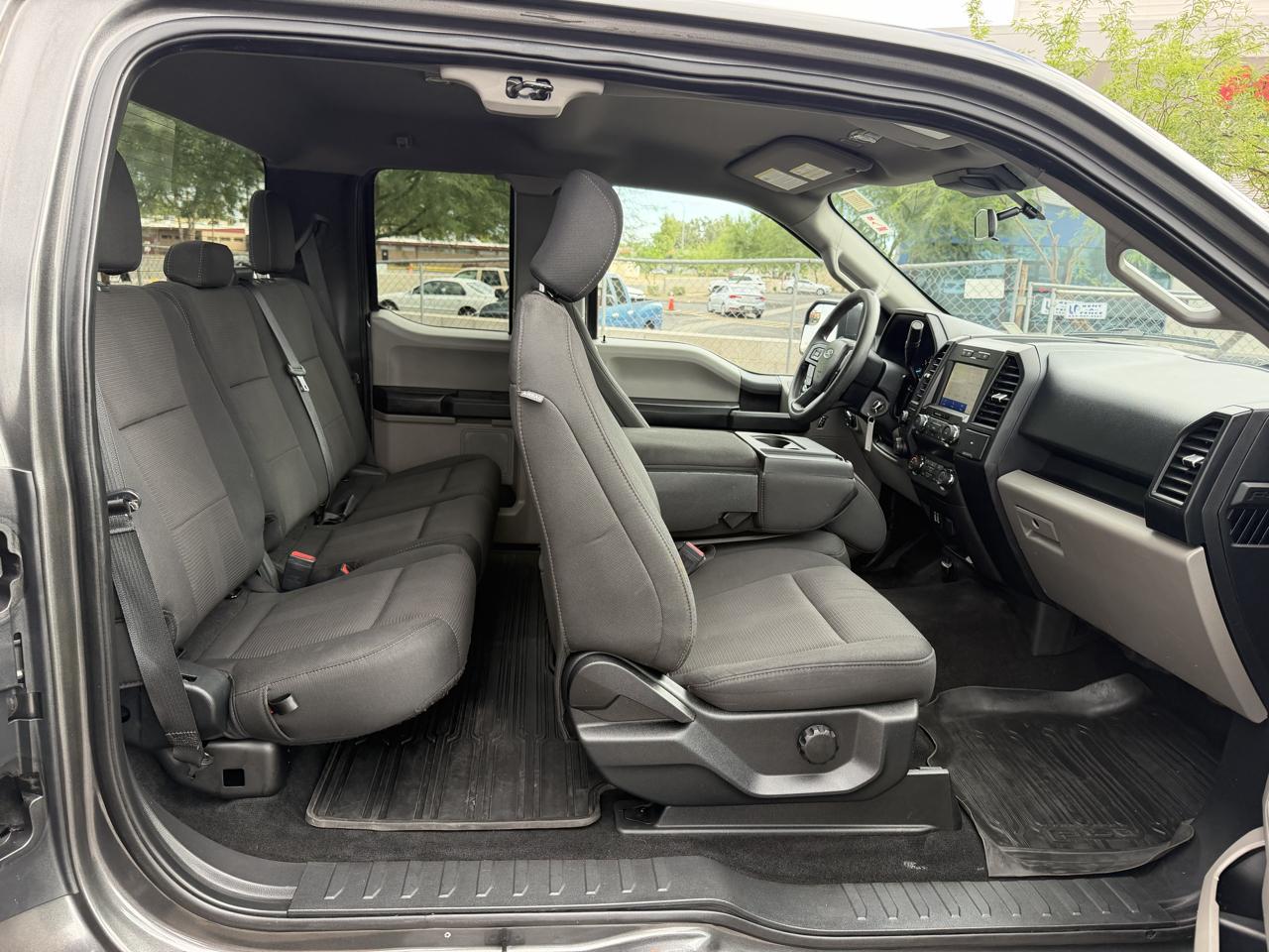 Ford F-150 2WD Supercab 163" XL 2019