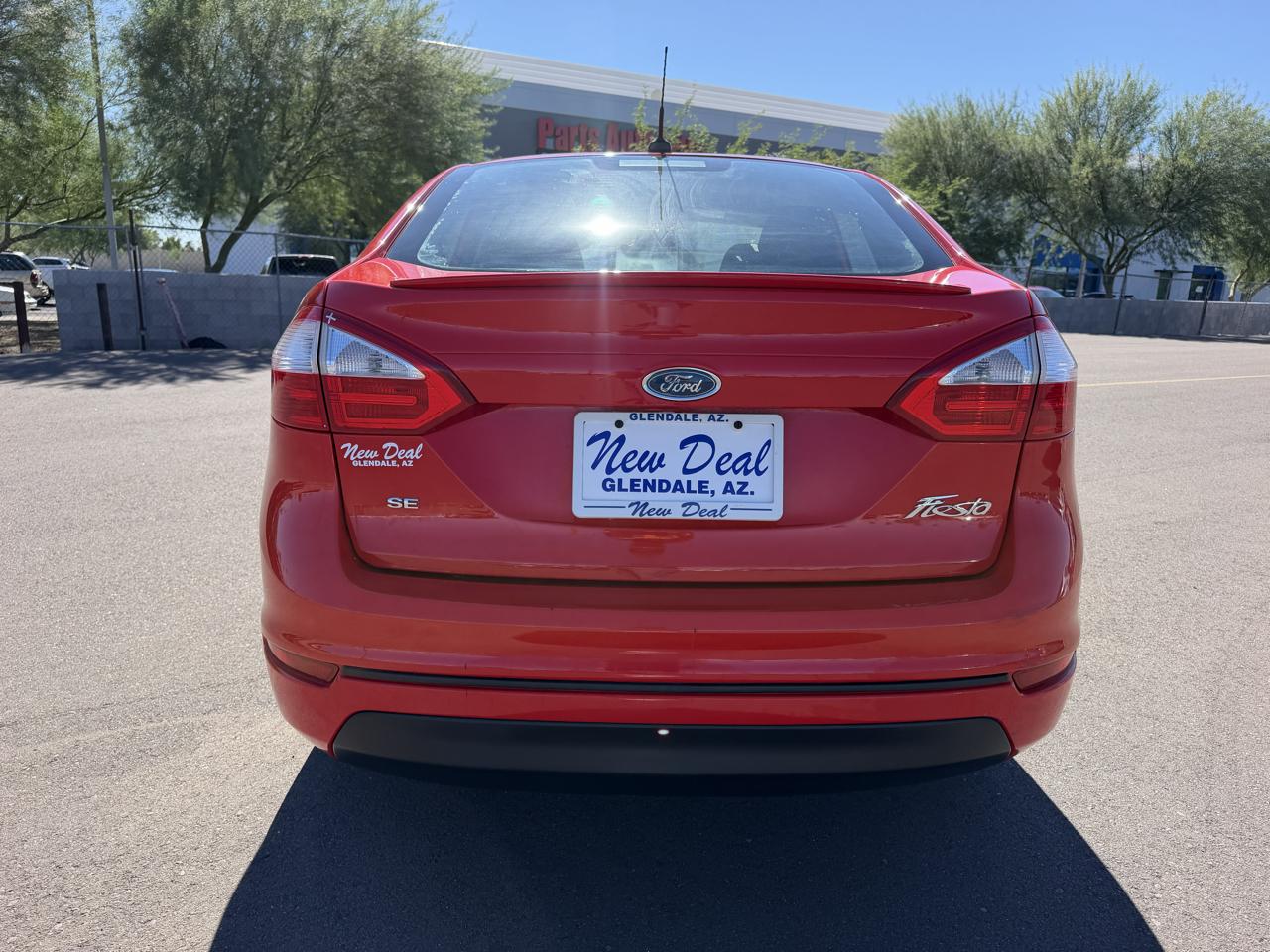 Ford Fiesta SE Sedan 2014
