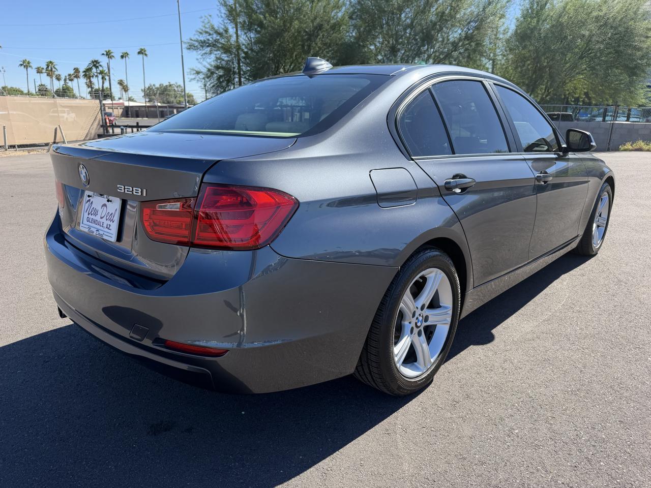 BMW 3-Series 328i Sedan 2014