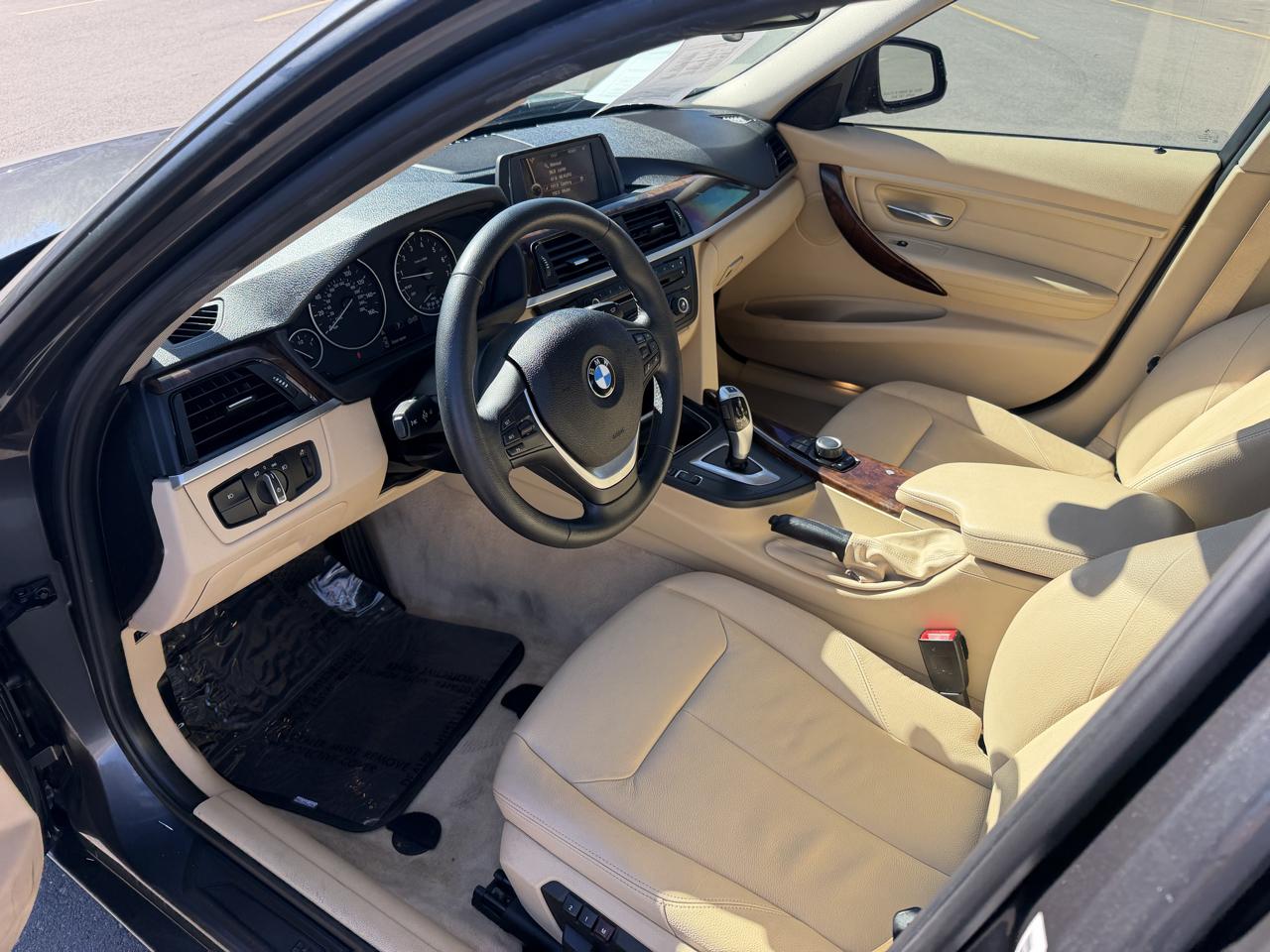 BMW 3-Series 328i Sedan 2014