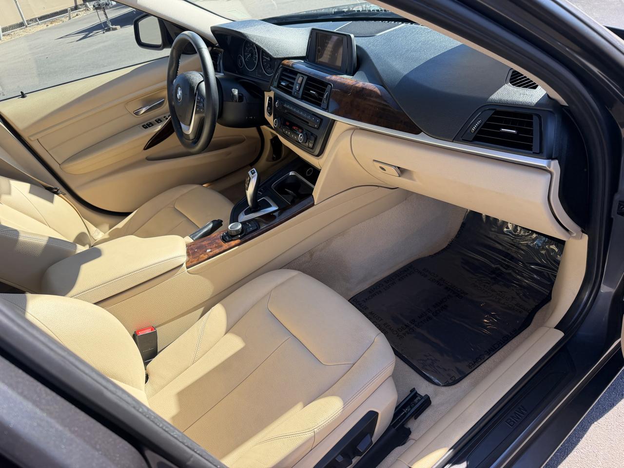 BMW 3-Series 328i Sedan 2014