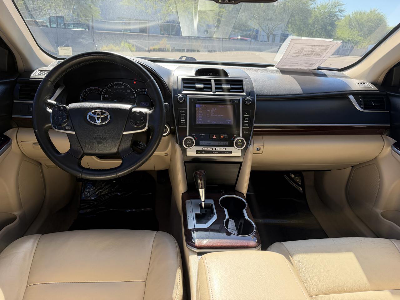 Toyota Camry XLE 2013