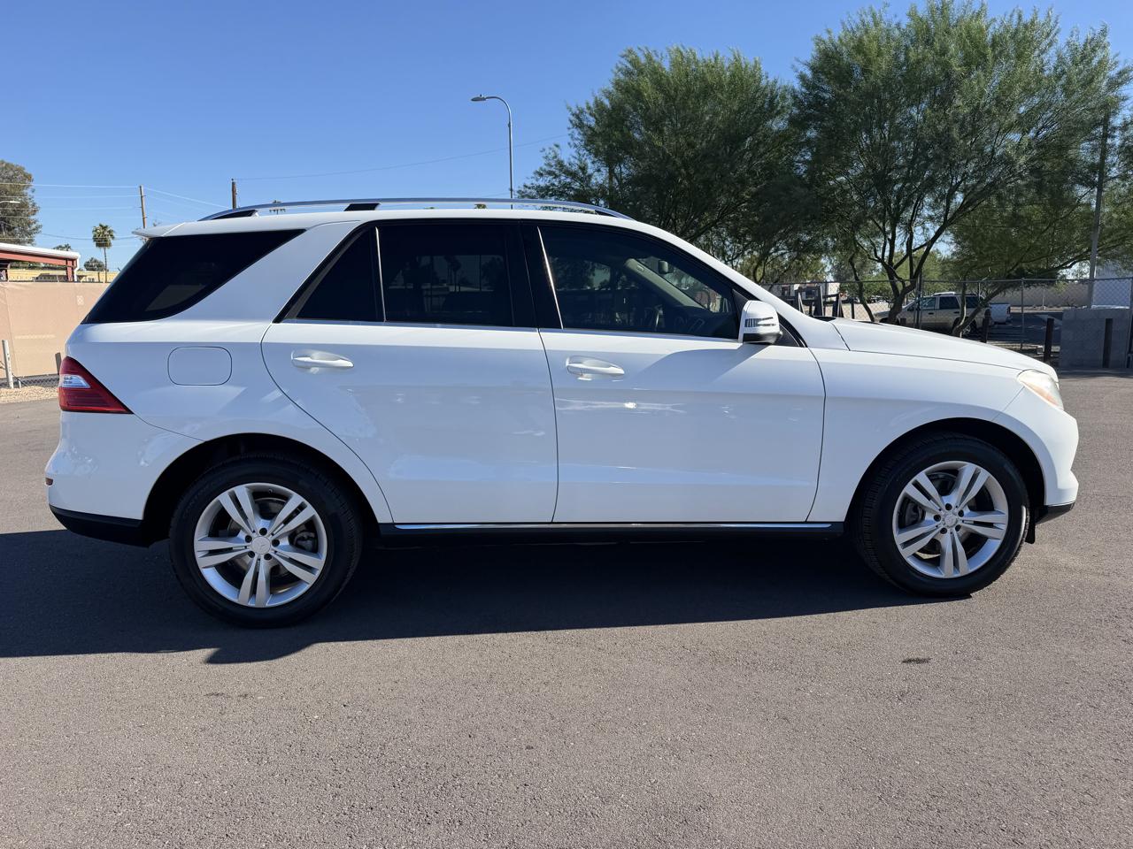 Mercedes-Benz M-Class ML350 4MATIC 2014