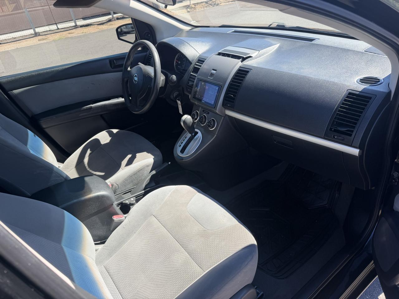 Nissan Sentra 2.0 SL 2010