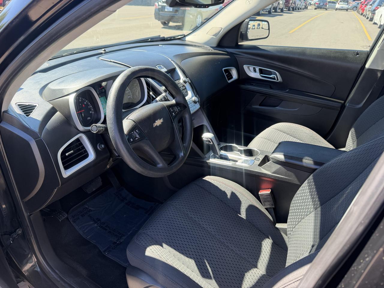 Chevrolet Equinox LS 2WD 2012