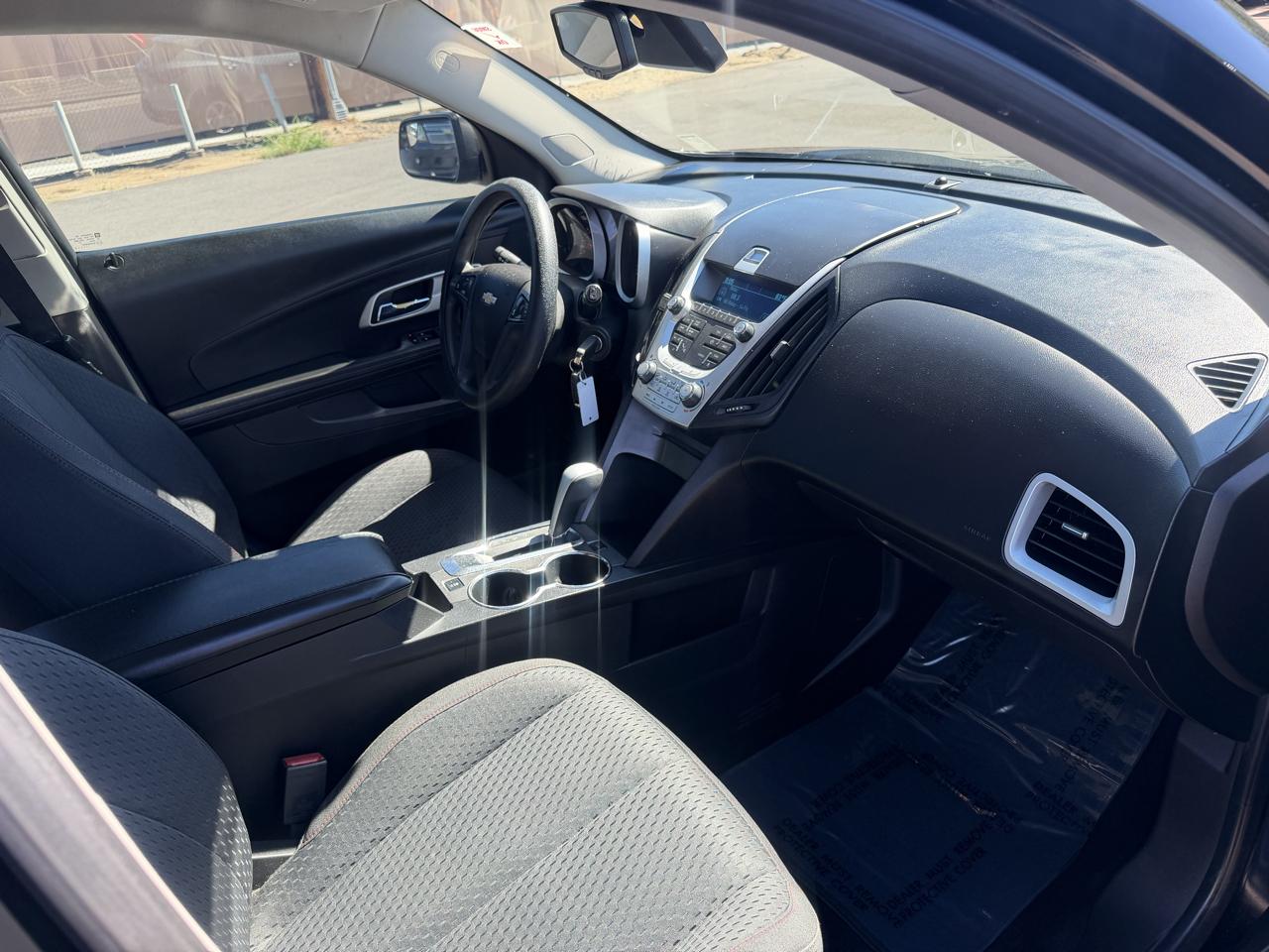 Chevrolet Equinox LS 2WD 2012