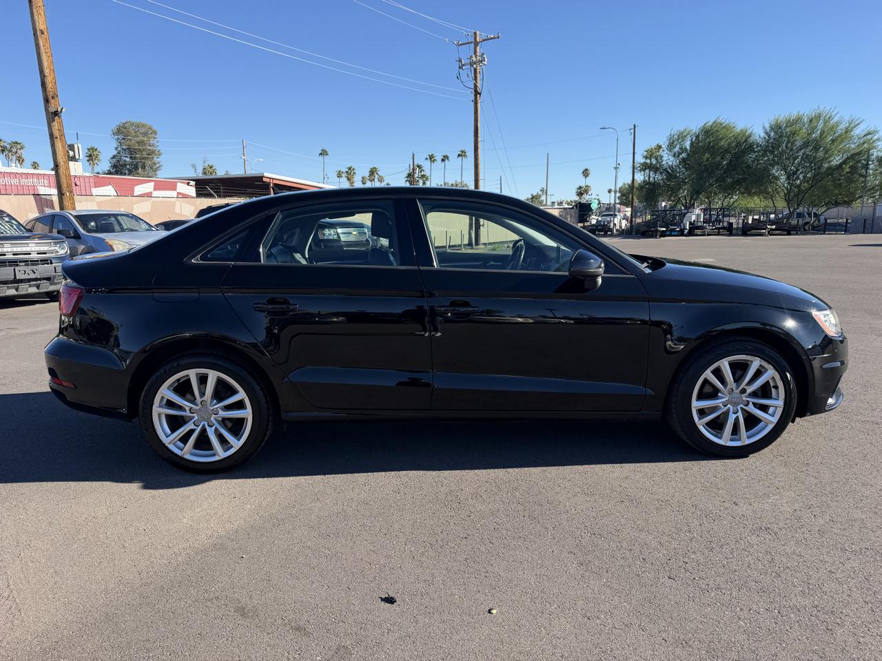 Audi A3 2.0 TDI Premium Sedan FWD S tronic 2015