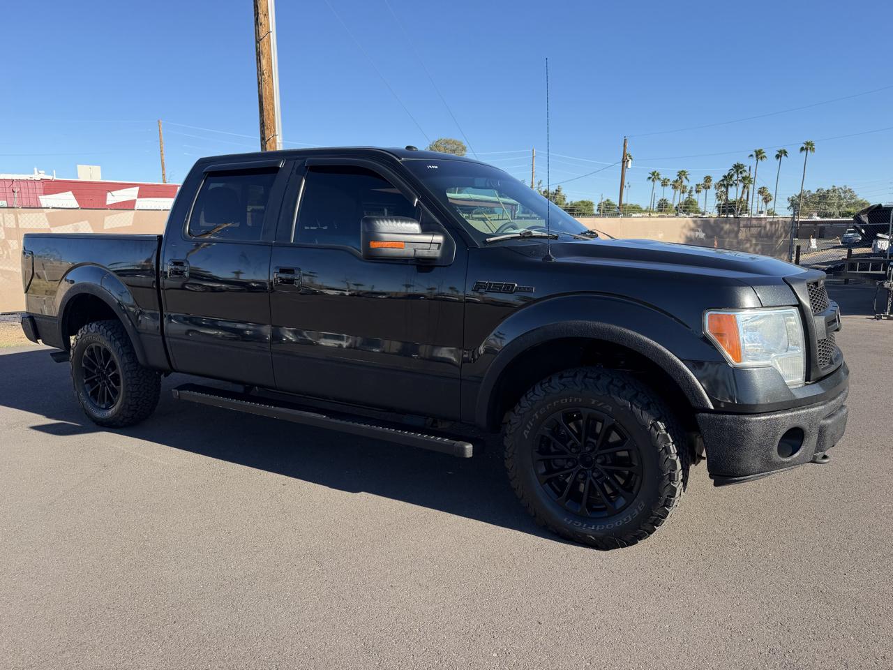 Ford F-150 2WD SuperCrew 139" XL 2013