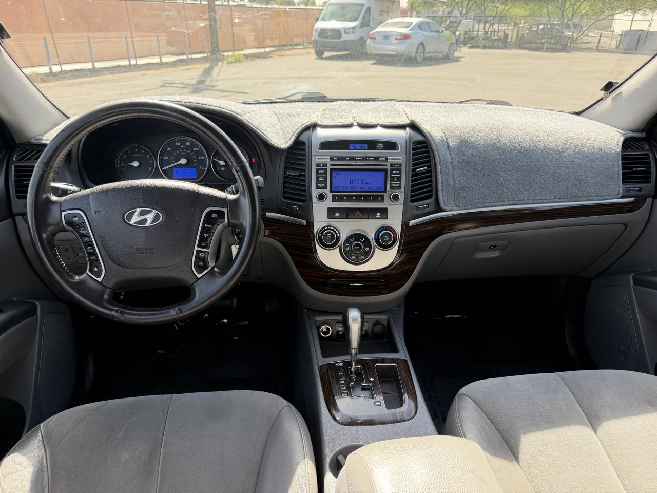 Hyundai Santa Fe SE 3.5 4WD 2011
