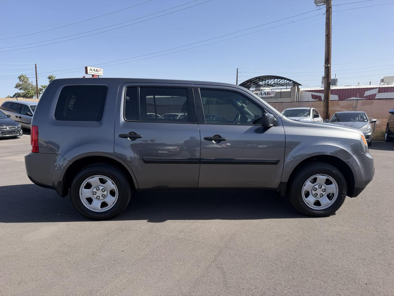 Honda Pilot LX 2WD 5-Spd AT 2015