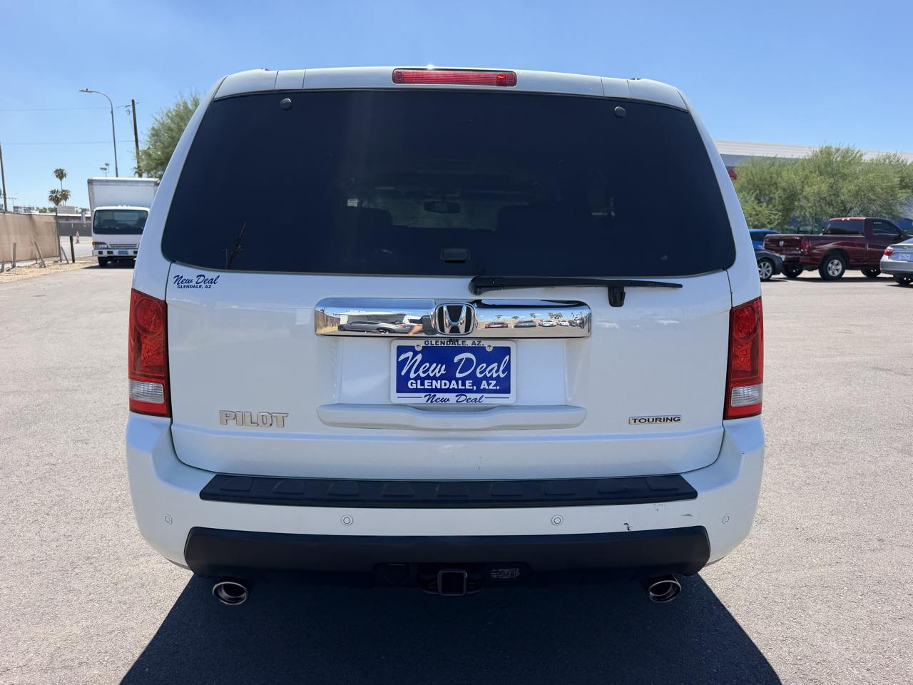 Honda Pilot Touring 2WD 5-Spd AT with DVD 2011