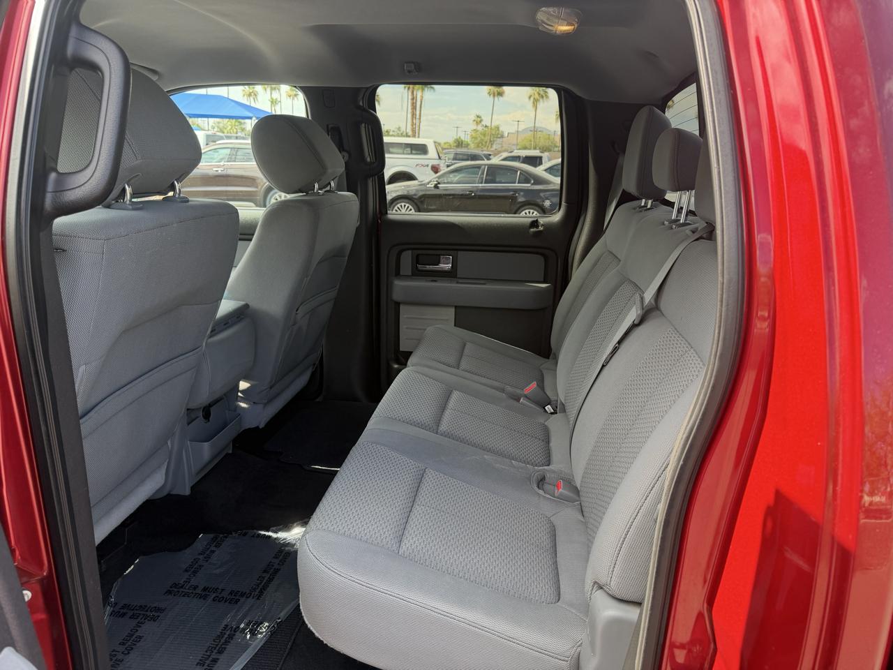 Ford F-150 4WD SuperCrew 139" XL 2013