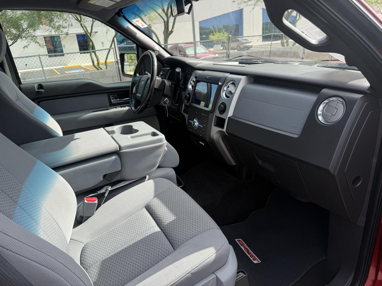 Ford F-150 4WD SuperCrew 139" XL 2013